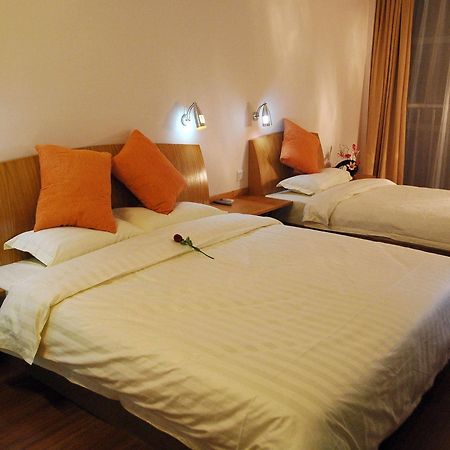 Home Club Hotel Yuexiu Branch Kanton Exteriér fotografie