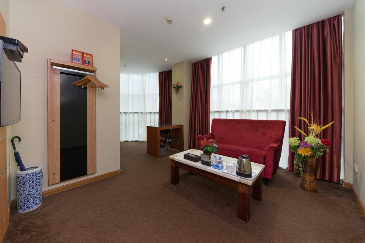 Home Club Hotel Yuexiu Branch Kanton Exteriér fotografie
